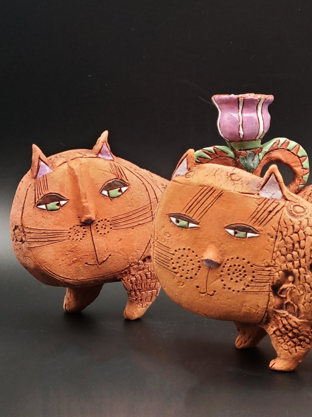 Pair Vintage Tommy Kakinuma Folk Art Hand Made Terra Cotta Pottery Cat Shakers
